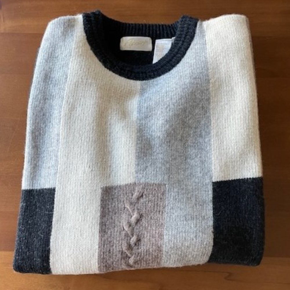 Apart Men's Black Sweater with Gray, Cream, and Brown Pattern - Never Worn